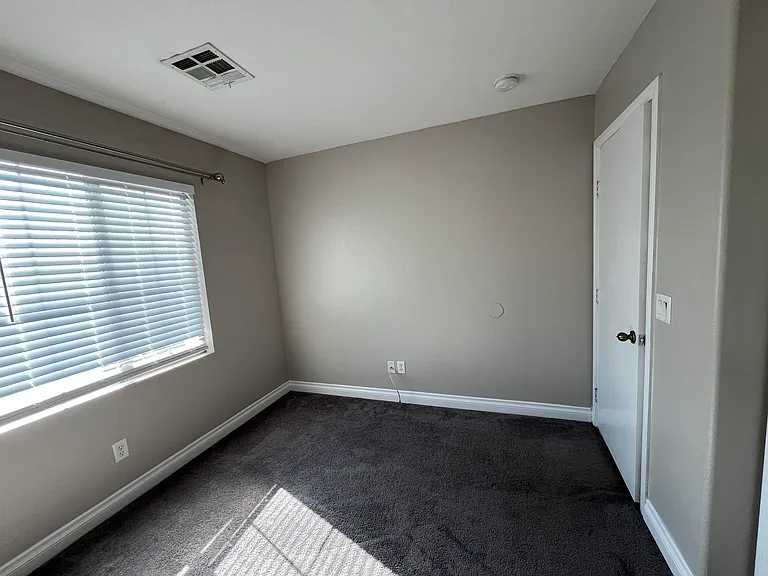 1834 Shining Elm Ct — Photo 16