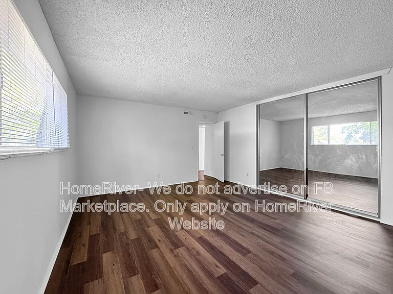 1233 Dealynn St #7 — Photo 8