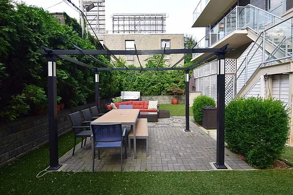 Rented by Citi Habitats | media 8