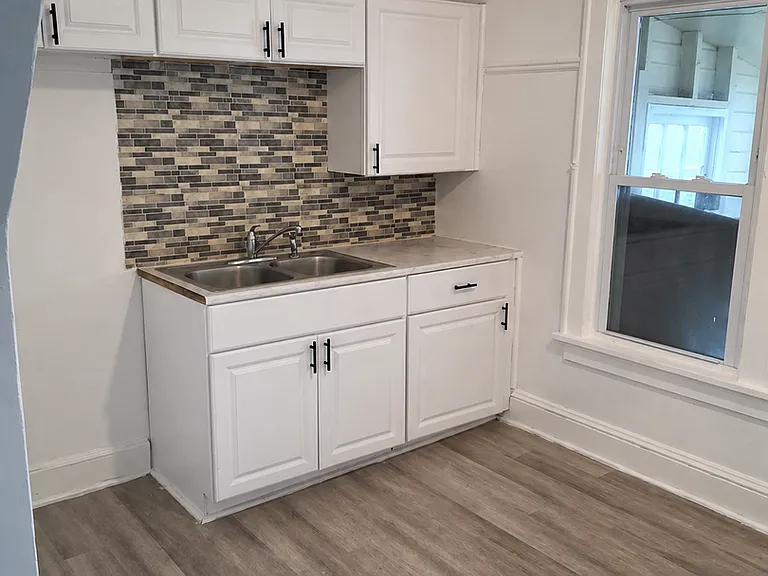 4008 Ardmore Ave — Photo 14