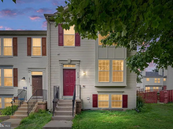 6219 Bella Dr, Centreville, VA 20121