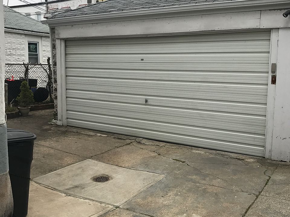 2nd image of 4147 Bedford Ave