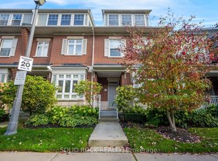 13 Compass Way, Mississauga, ON L5G 4T8