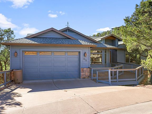 2nd image of 818 N Blue Spruce Cir