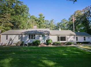 89 Main St, Norwell, MA 02061