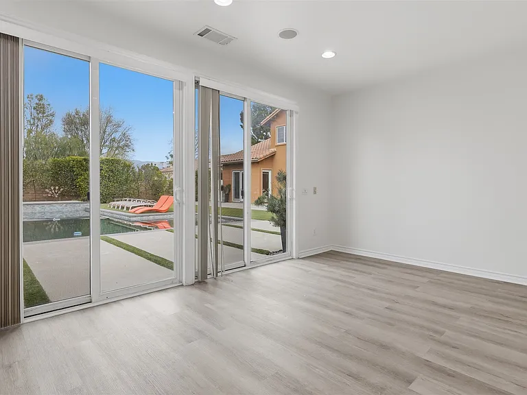 9651 Sagebrush Ave — Photo 58