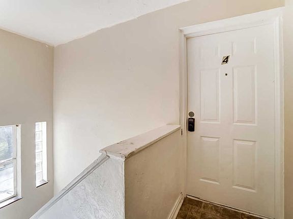 3rd image of 3137 Gobel Ave APT 4
