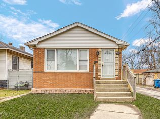 15014 Wood St, Harvey, IL