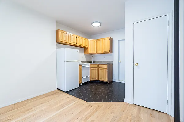 Rented by Compass | media 4