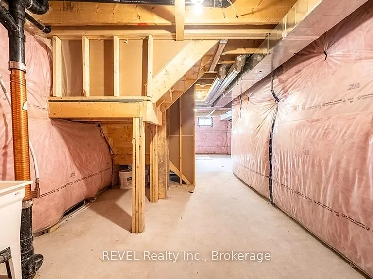 9 Beatty Ave — Photo 34