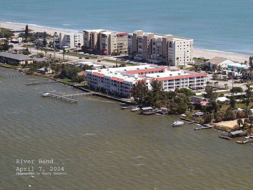 Direct River-Beach Access