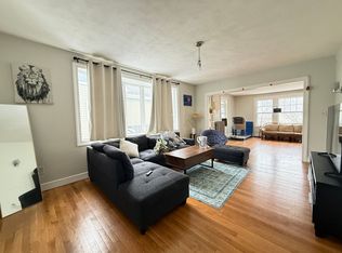 29 Washington Ave, Waltham, MA 02453