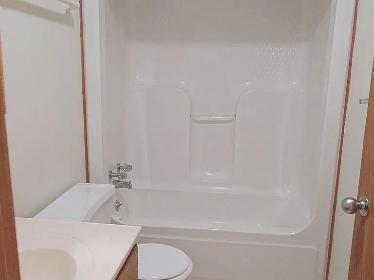 406 W Mill St #3 — Photo 15