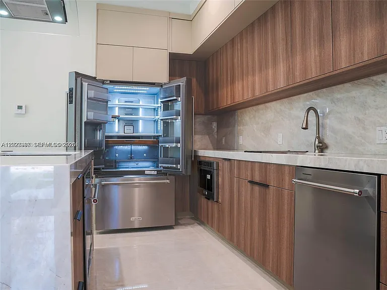 8410 SW 65th Ave — Photo 19