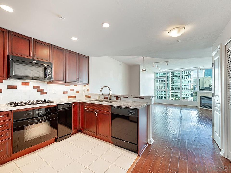 1st image of 510 1st Ave Unit 901