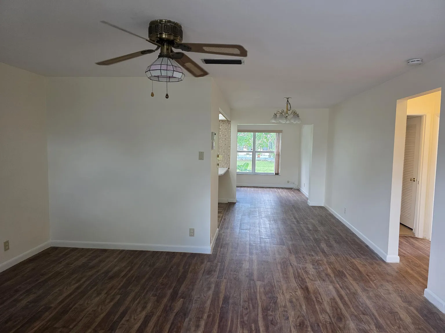 2 bed, 2.0 bath, 1061 sqft, $2,200 — Photo 4