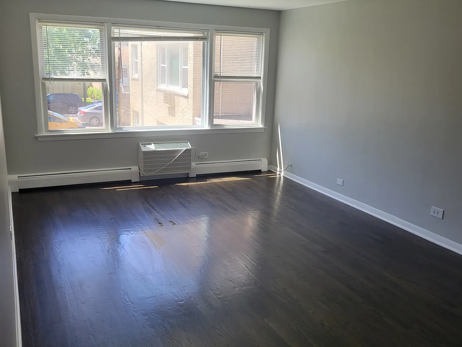 2 bed, 1200 sqft, $1,790 — Photo 3