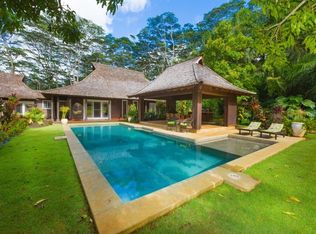 4571C Kahiliholo Rd, Kilauea, HI 96754