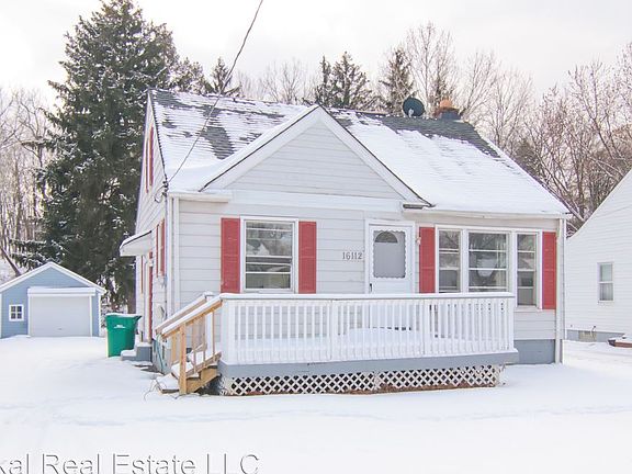 2nd image of 16112 Glenburn Ave