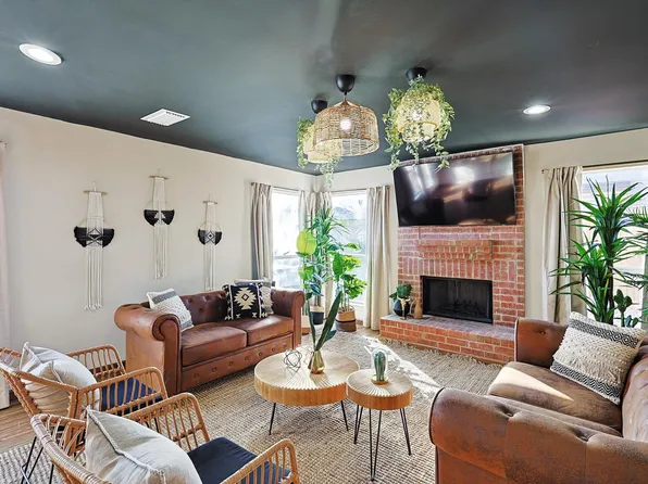 708 Azalea Dr, Desoto, TX 75115