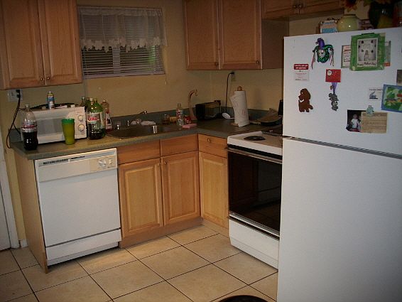 3rd image of 665 Ololu Dr