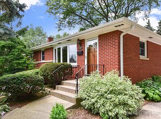 124 6th St, Downers Grove, IL 60515