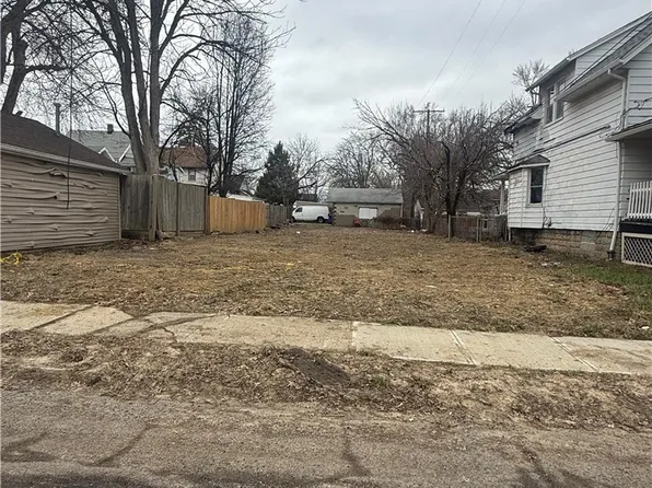 13942 Sacramento Ave, Cleveland, OH 44111