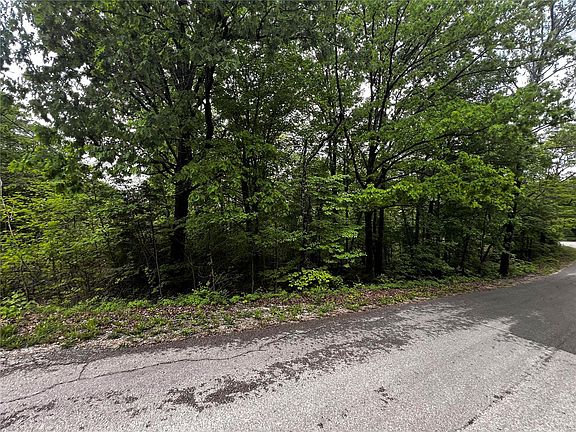 4th image of 9641 E Lakeview Dr