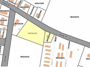 201 & 207 Argyle St, Yarmouth, NS B5A 3X2