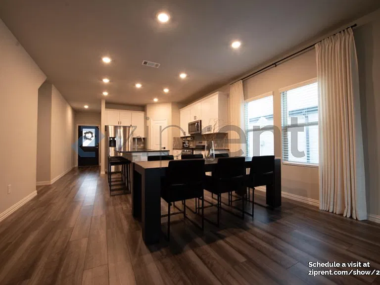 3427 Flatiron Dr — Photo 6