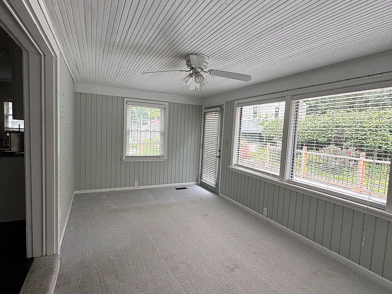 3414 Oak Ln — Photo 14