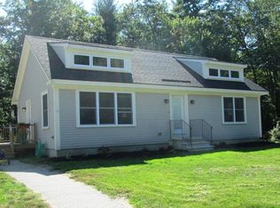 78 Seabrook Rd, Salisbury, MA 01952