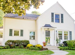 229 N Long St, Williamsville, NY 14221