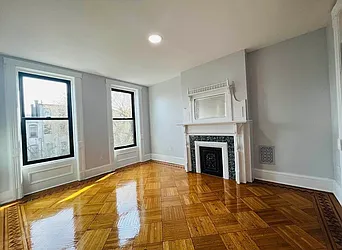 610 Macdonough Street, #2