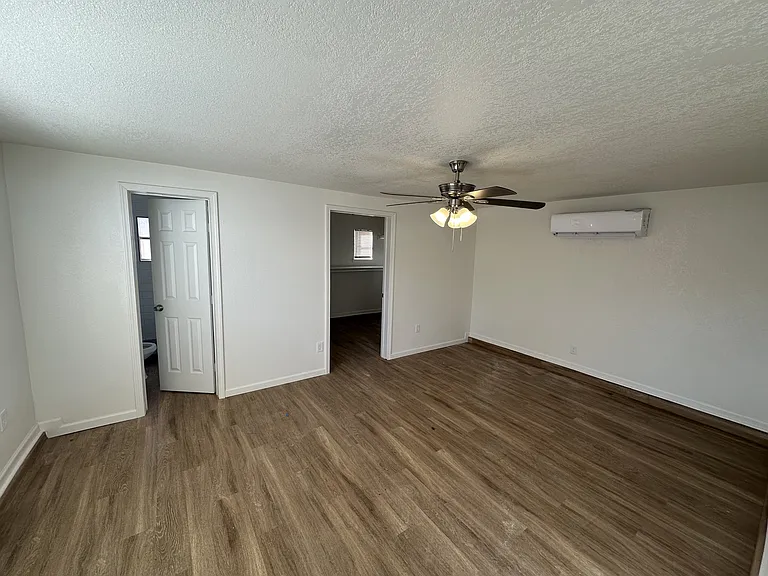1008 S 14th St — Photo 2