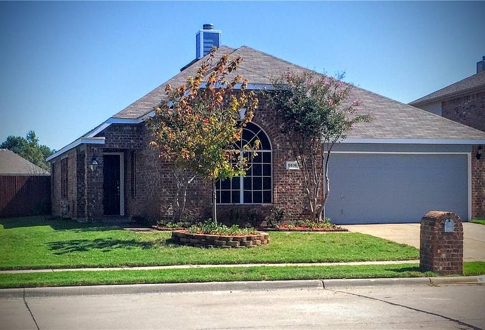 1st image of 5616 Meadows Way