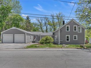 19 Hardwick St, Cumberland, RI 02864