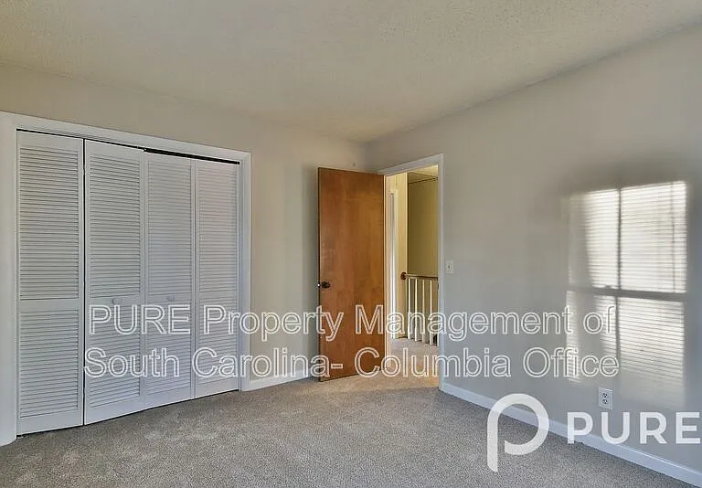 101 Briarcliffe E — Photo 48
