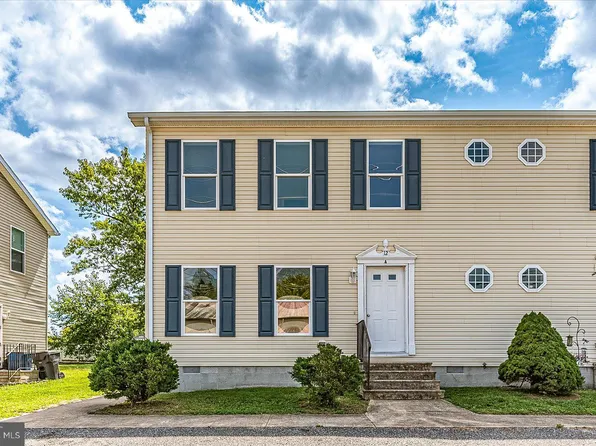 12 Hosier St #A, Selbyville, DE 19975