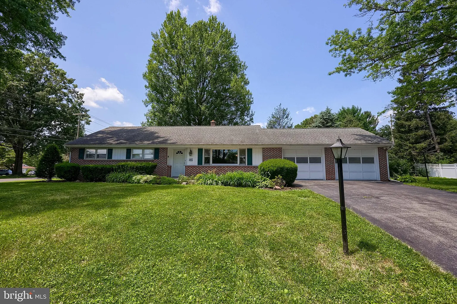 2304 Wilkes Rd photo 1