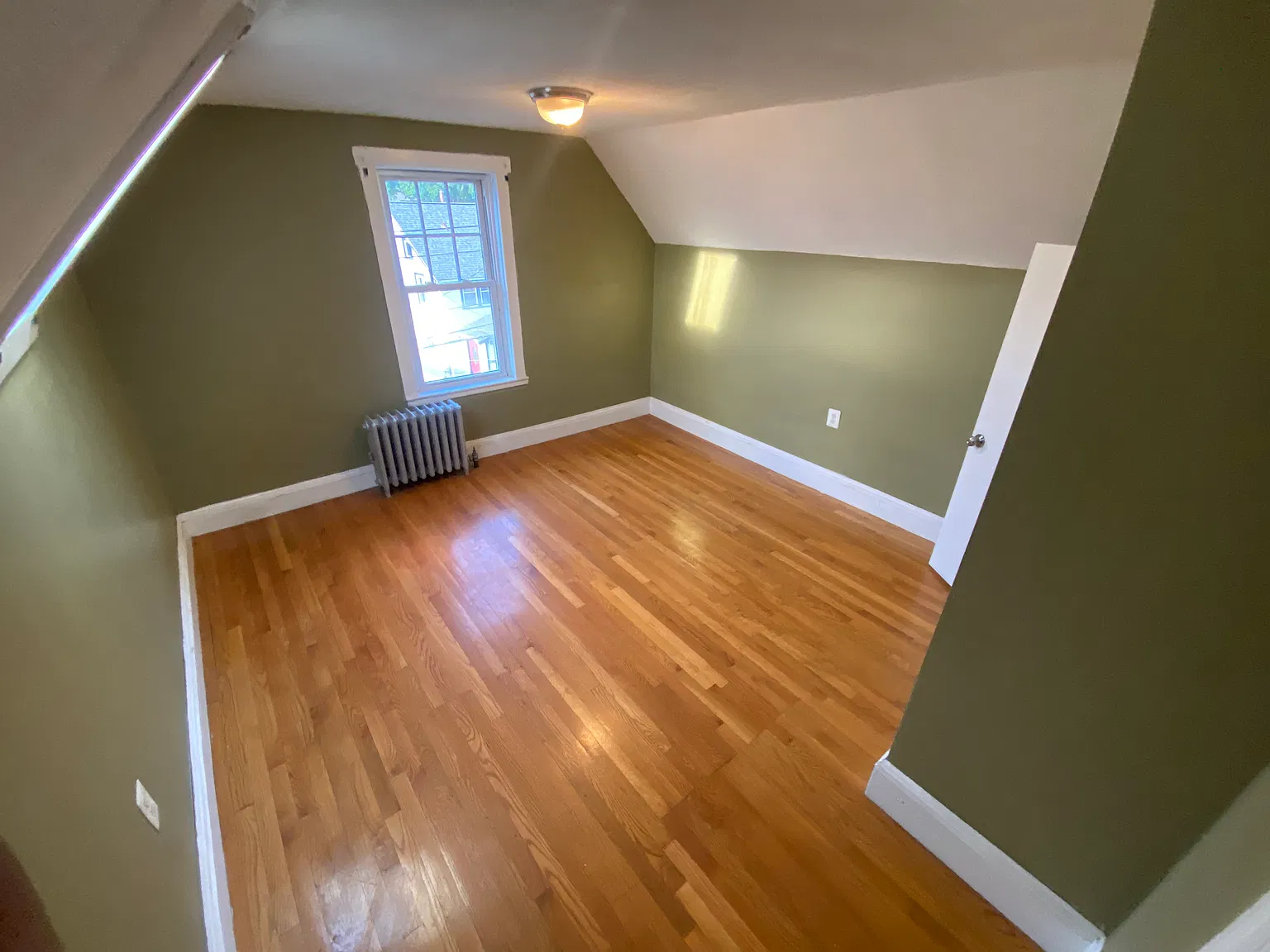 3 bed, $3,500 — Photo 4
