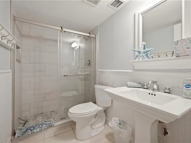 1083 Forest Lakes Dr #209 — Photo 25