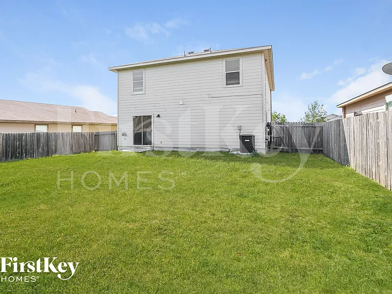 9231 Dublin Hts — Photo 14
