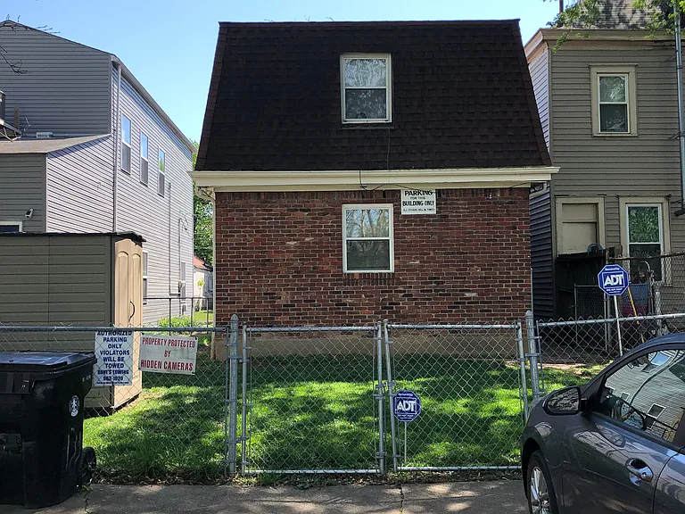 1352 S Preston St — Photo 2