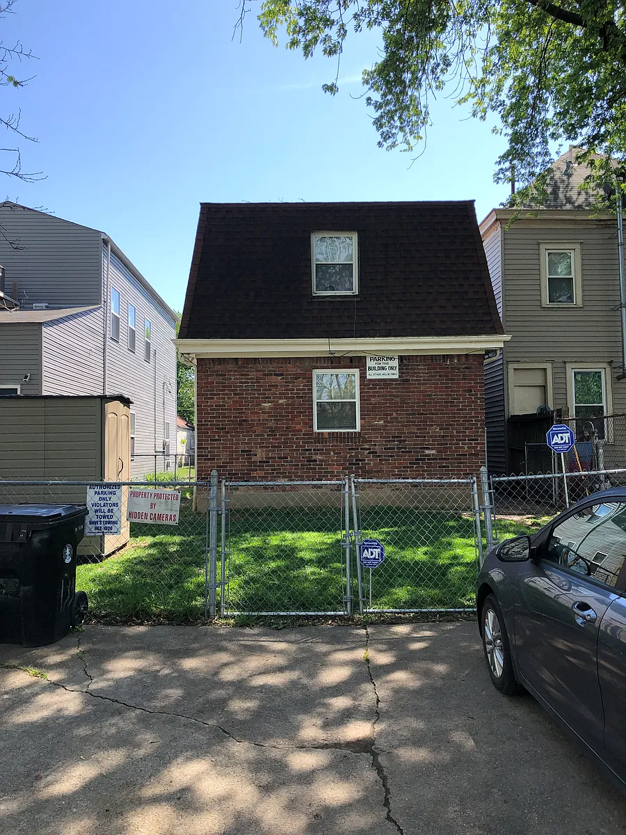 Building Photo - 1352 S Preston St