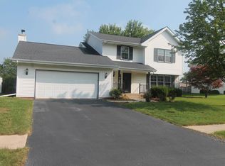 6448 Weaver Rd, Rockford, IL 61114