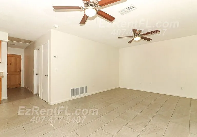 858 Bishop Dr — Photo 16