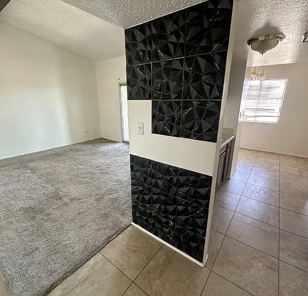 10660 W Concordia Dr #4 — Photo 3