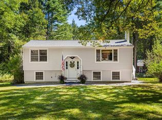 37 Baboosic Lake Rd, Amherst, NH 03031