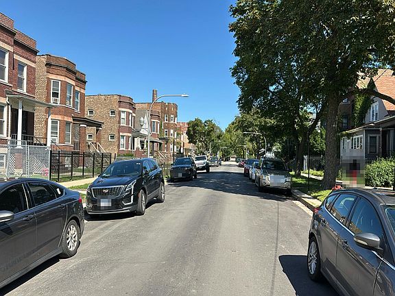 5th image of 7831 S Burnham Ave